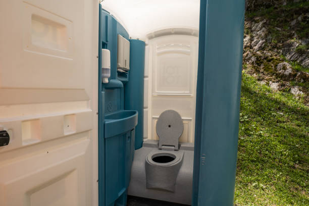 Best Porta potty delivery and setup  in Cold Spring, KY