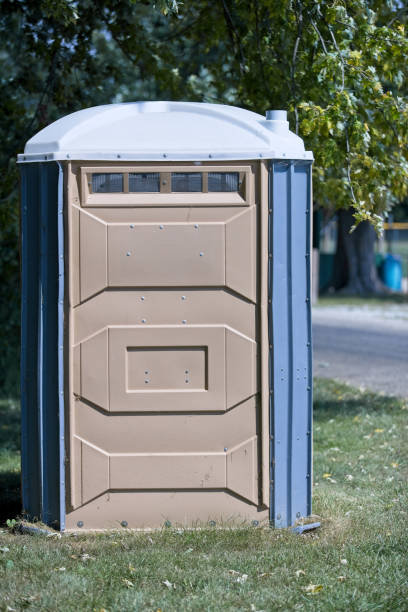 Best Portable restroom trailer rental  in Cold Spring, KY